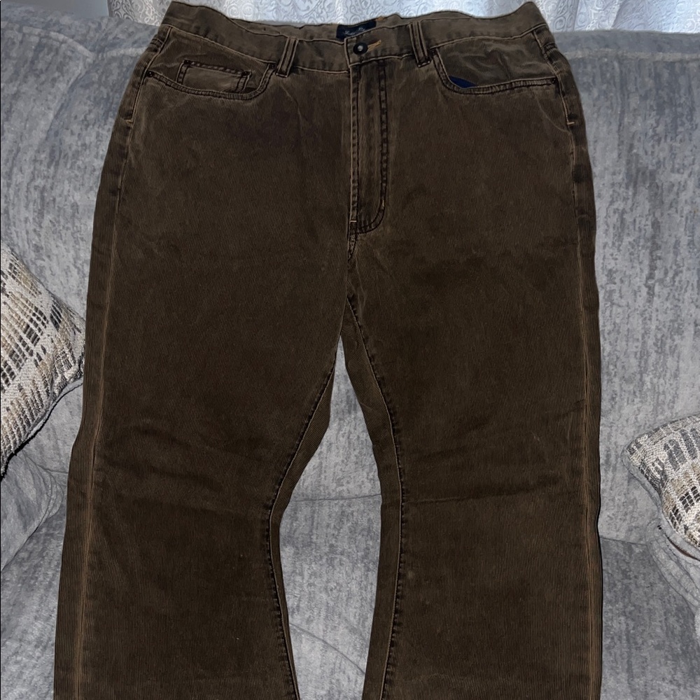 Men's Classic Corduroy Pants in Rich Brown